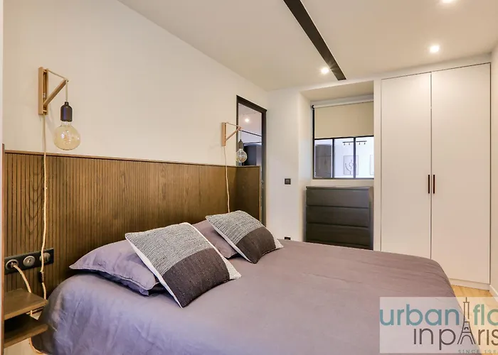 Urban Flat 170 - Amelot In Center Of Appartement *